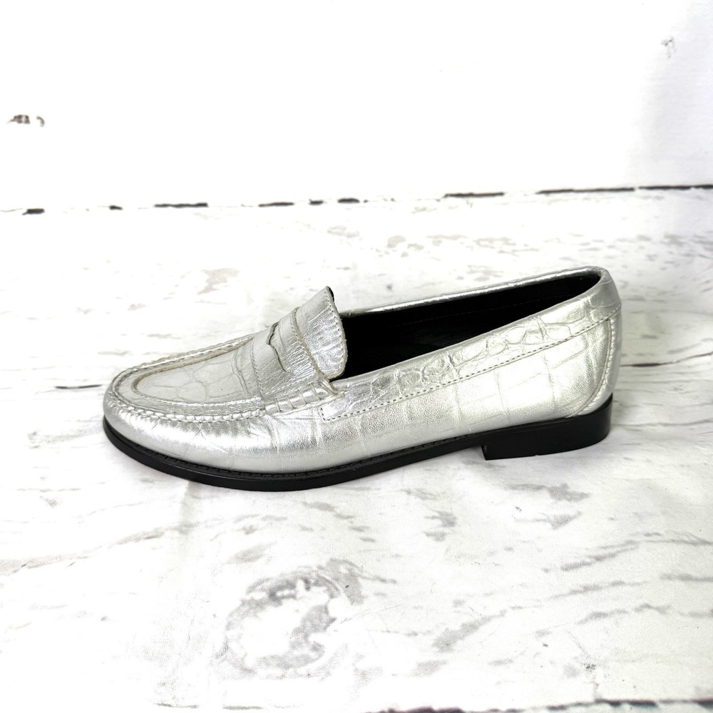 Bass Weejuns Shoes Women's 8M Silver Penny Loafers Slip On Leather Croc Print